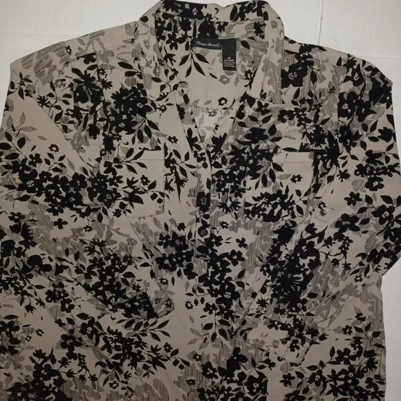 MAGGIE BARNES CONVERTIBLE SLEEVE FLORAL PRINT BUTTON DOWN SHIRT - Picture 5 of 15